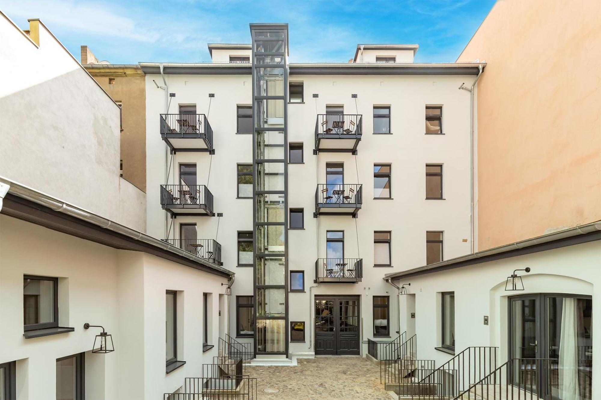 Coolest In Berlin, Easy Check-in, Close To Center, Youngster Maisonette #7 Berlijn