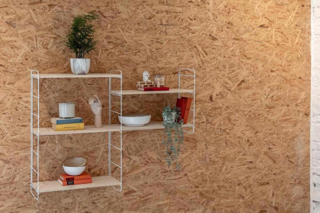 Coolest In Berlin, Easy Check-in, Close To Center, Youngster Maisonette #7 Appartement Berlijn